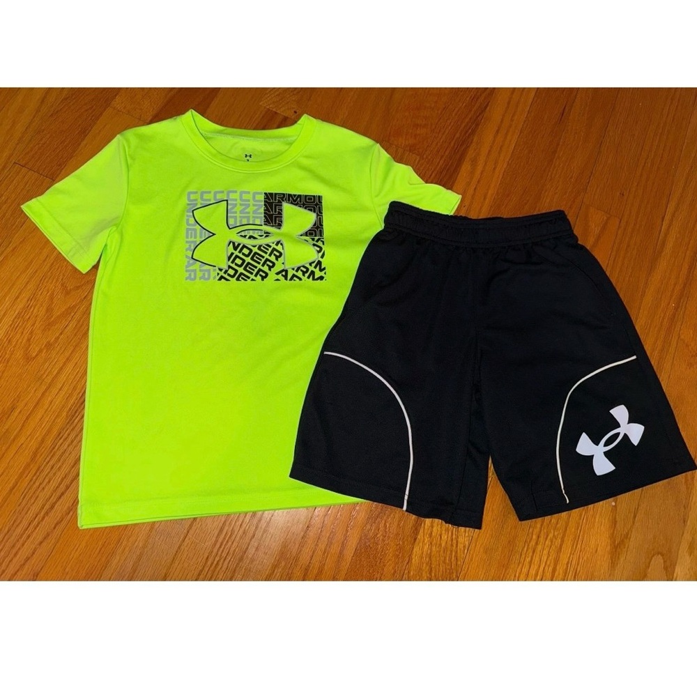 Under Armour Bright Green Tee and Black Shorts Combo